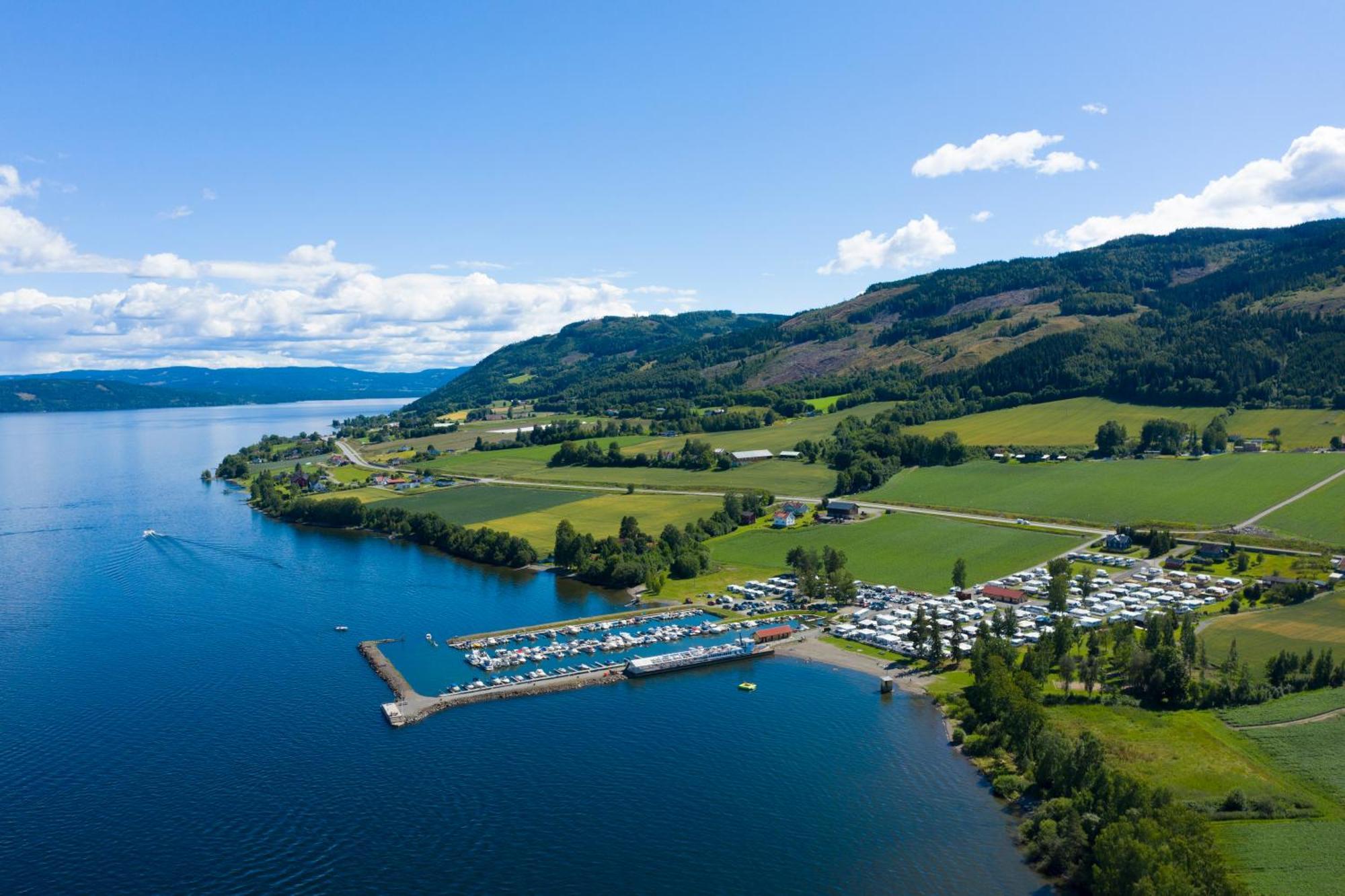 Idylliske Evjua Ved Mjosa Hotel Skreia ภายนอก รูปภาพ