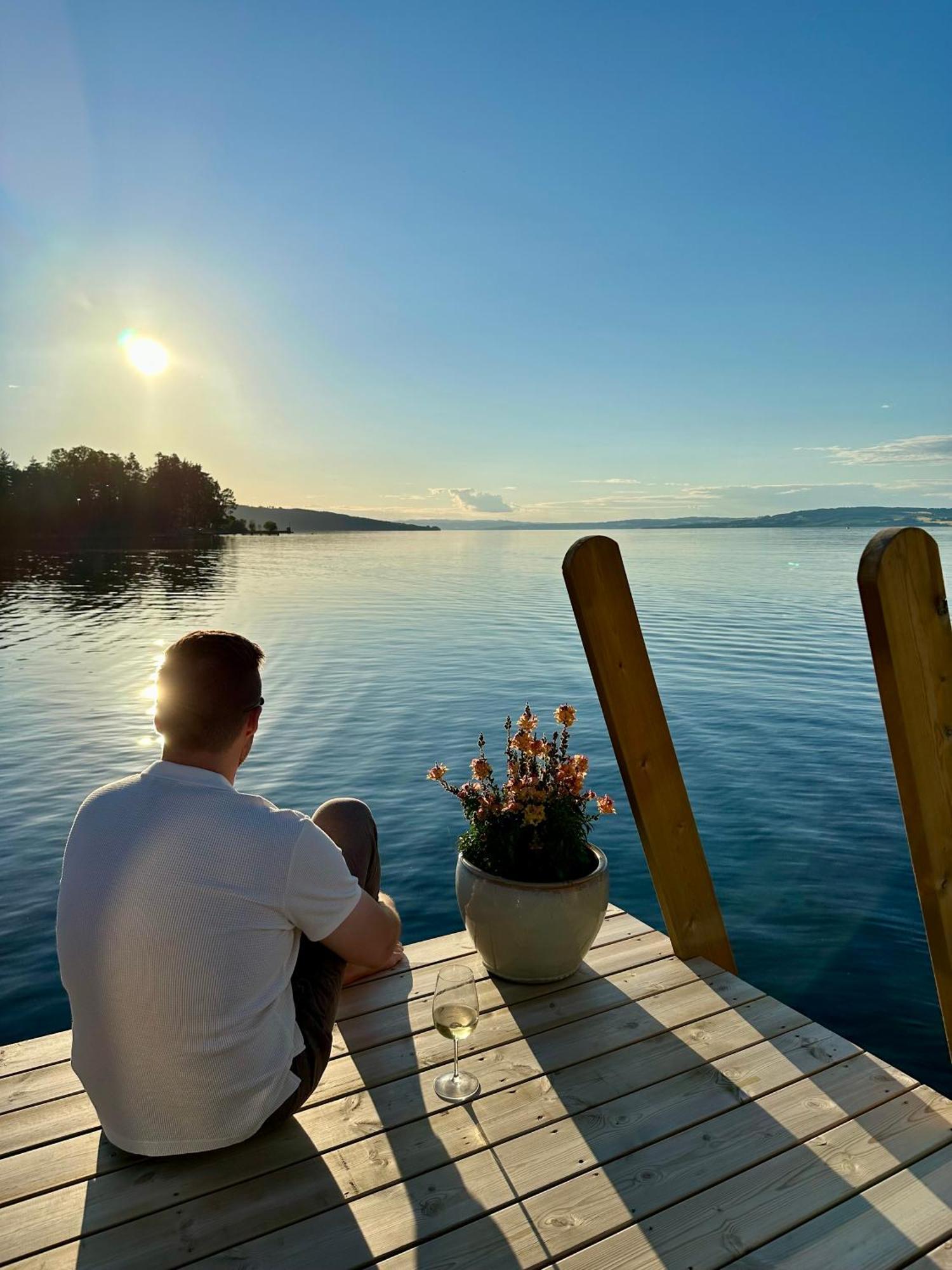 Idylliske Evjua Ved Mjosa Hotel Skreia ภายนอก รูปภาพ