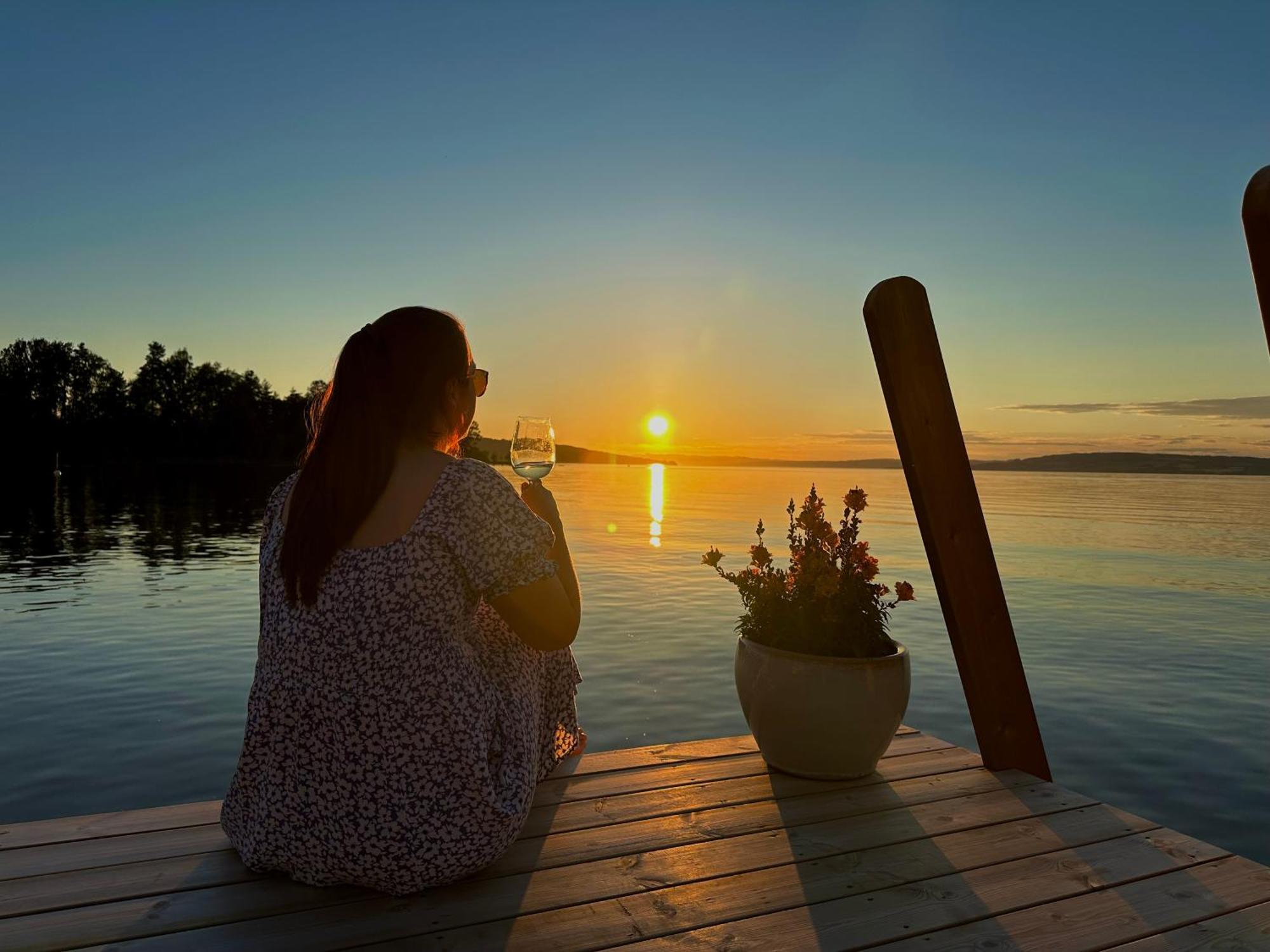 Idylliske Evjua Ved Mjosa Hotel Skreia ภายนอก รูปภาพ