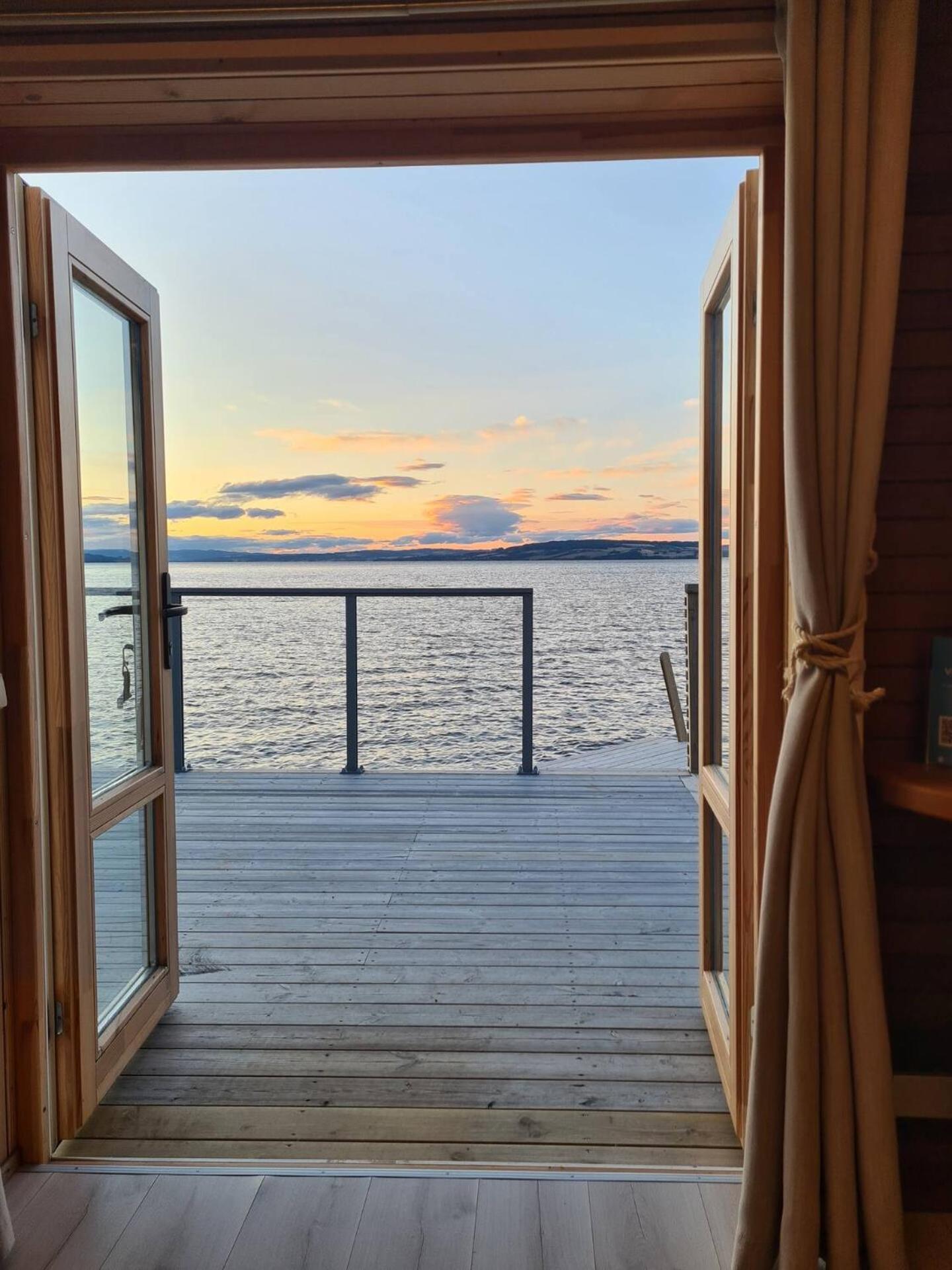 Idylliske Evjua Ved Mjosa Hotel Skreia ภายนอก รูปภาพ